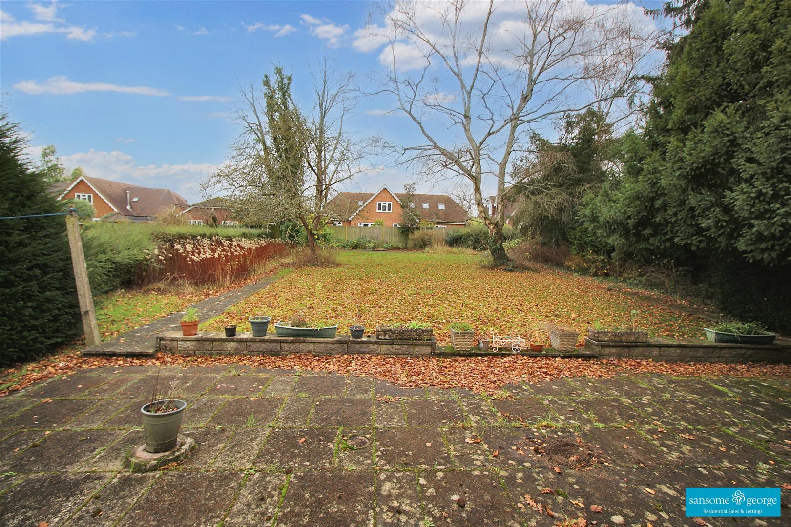 Halls Road, Tilehurst, Reading